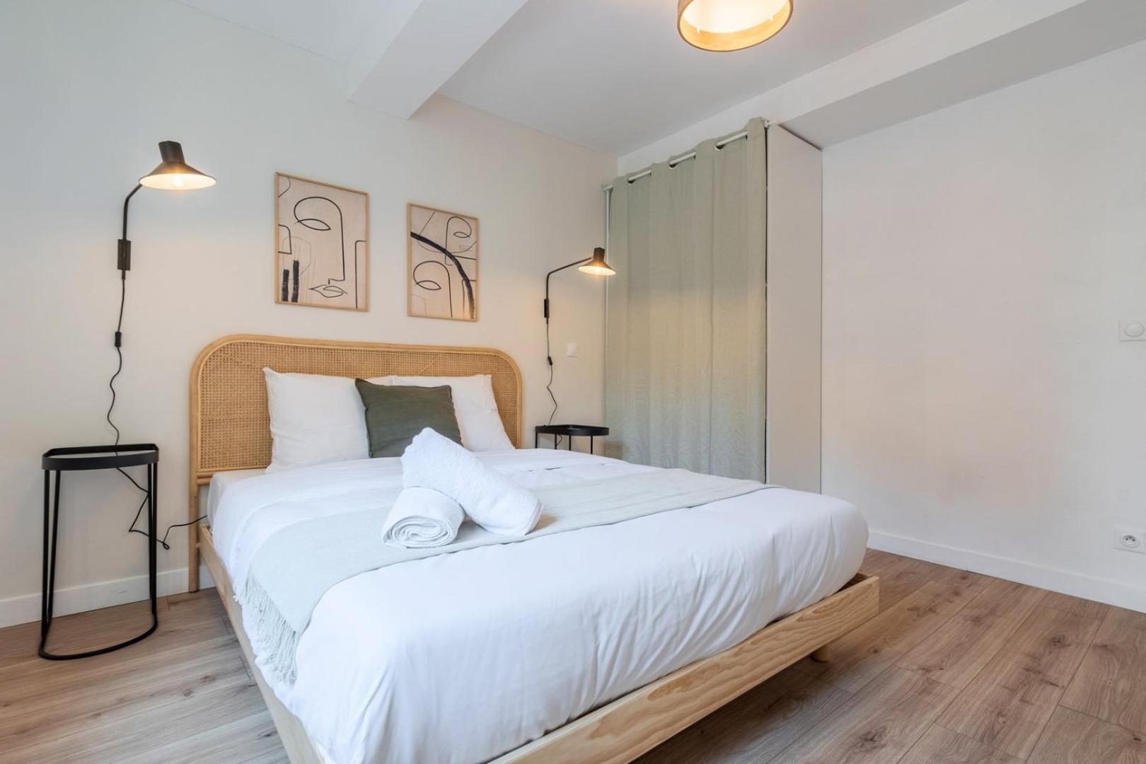 Beautiful Renovated Appart In The Center Of Лилль Экстерьер фото