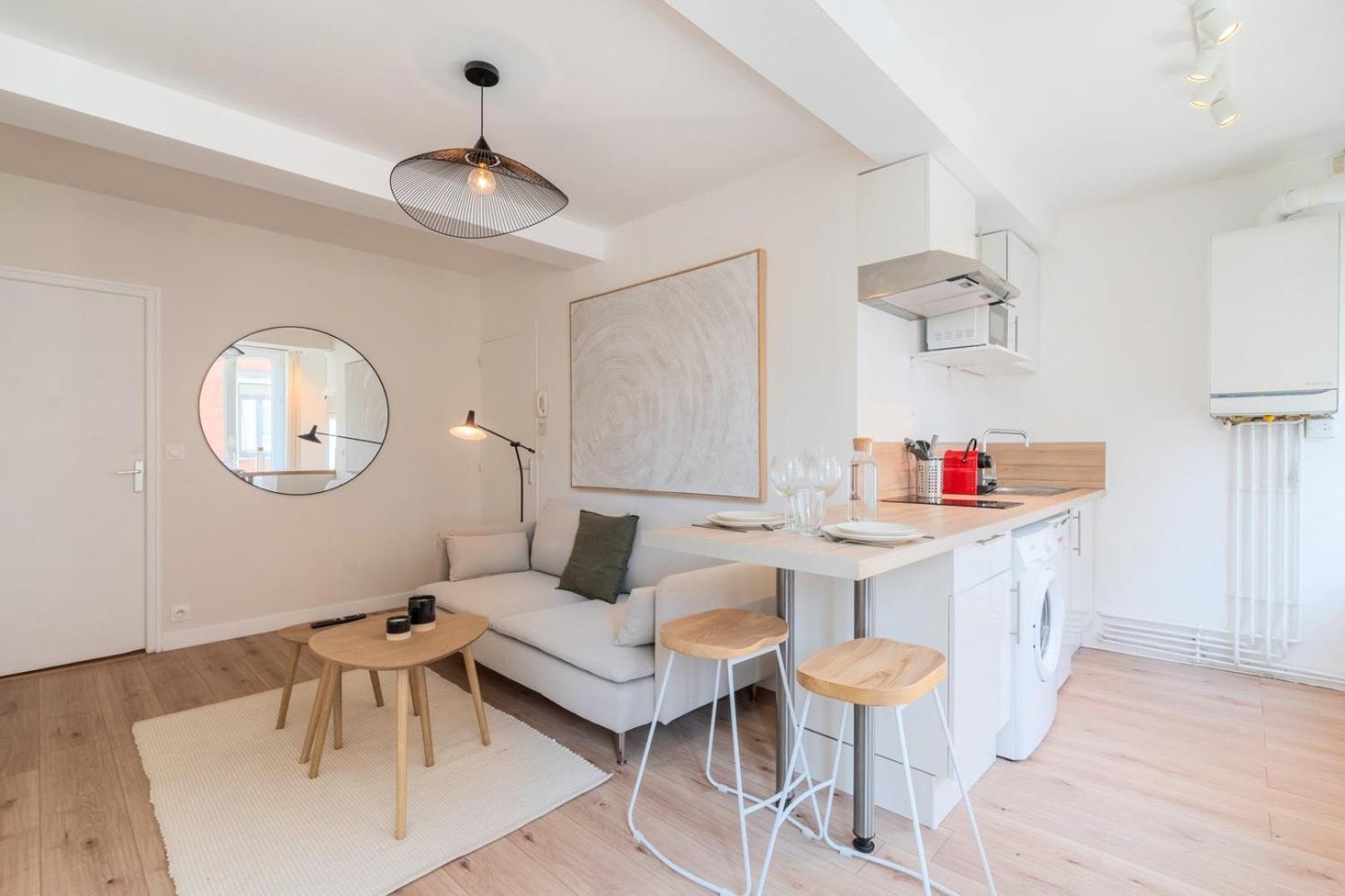 Beautiful Renovated Appart In The Center Of Лилль Экстерьер фото